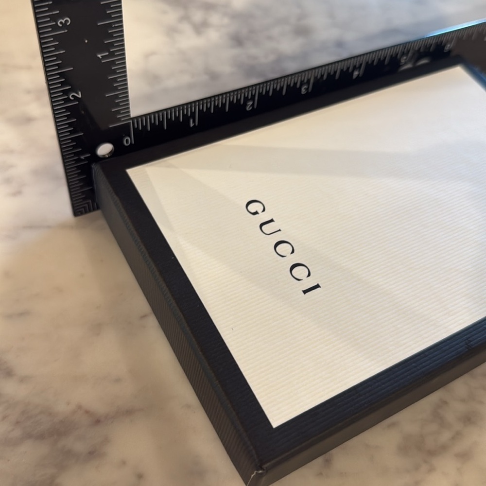 ❣️- Authentic Gucci Empty Gucci Box - Picture 5 of 5